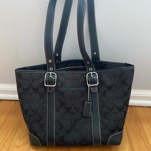 Coach shoulder bag